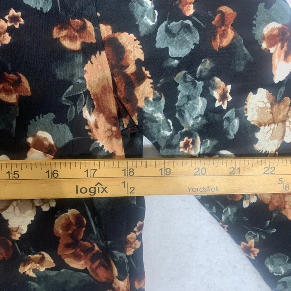 H&M Womens Black Floral Print 3/4 Sleeve V-Neck Shift Dress Sz 8 Polyester Boho - Picture 9 of 12